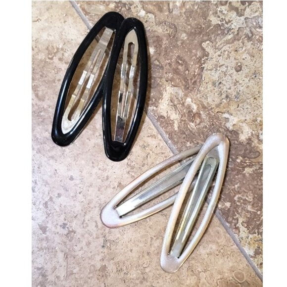 A Whole Bunch of Hair Accessories! - Picture 11 of 14